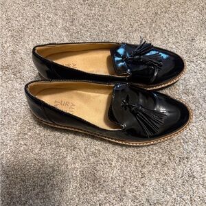 Naturalizer Black Ellie Loafer